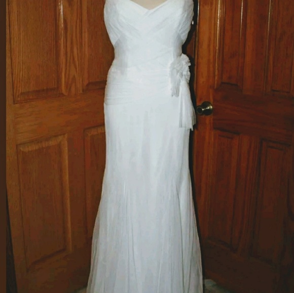 Vera Wang Wedding Dress New With Tags - Picture 3 of 6